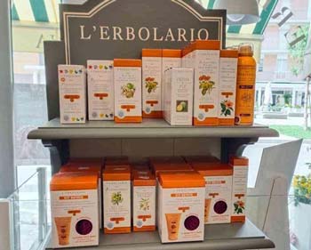 L ERBOLARIO propone solari e abbronzanti Vegani e protettivi per la tua pelle